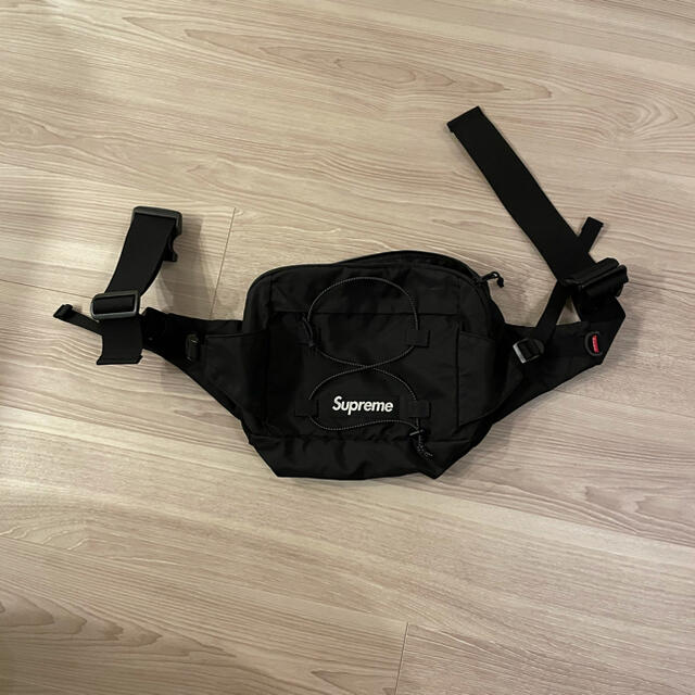 Supreme シュプリーム　19FW waist bag black