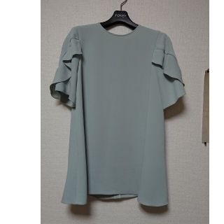 フォクシー(FOXEY)のFOXEY ブラウス(フラウンスペタル)(シャツ/ブラウス(半袖/袖なし))