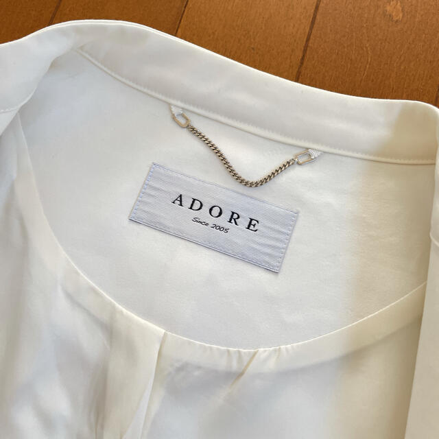 ADORE(アドーア)のアドーア　ノーカラーコート　スプリング　トレンチコート レディースのジャケット/アウター(トレンチコート)の商品写真