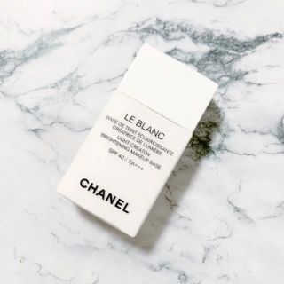 シャネル(CHANEL)のCHANEL LE BLANC 30(化粧下地)