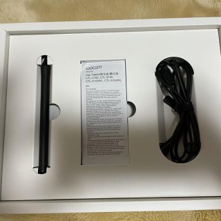 ワコム(Wacom)のワコム Intuos Medium ベリーピンク CTL-6100WL/P0(PC周辺機器)