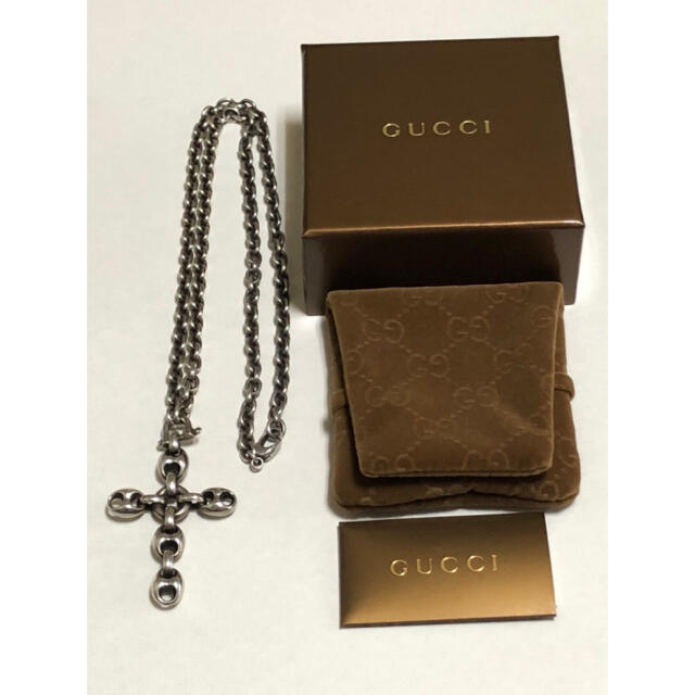 Gucci(グッチ)のGUCCI グッチ レア　クロス　ラージサイズ　 シルバー　ネックレス 十字架 メンズのアクセサリー(ネックレス)の商品写真