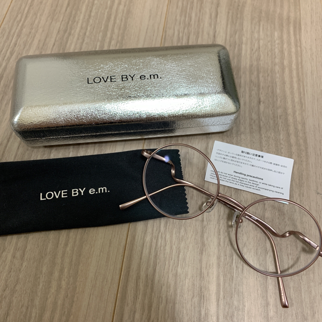 Zoff(ゾフ)のZoff×LOVE BY e.m. eyewear collection レディースのファッション小物(サングラス/メガネ)の商品写真