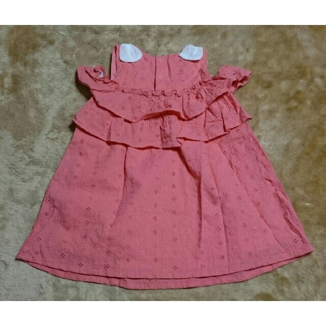 BeBe(ベベ)のキスドロップ ワンピース 100 キッズ/ベビー/マタニティのキッズ服女の子用(90cm~)(ワンピース)の商品写真