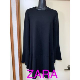 ザラ(ZARA)のZARA  ワンピース　ブラック　Mサイズ(ミニワンピース)