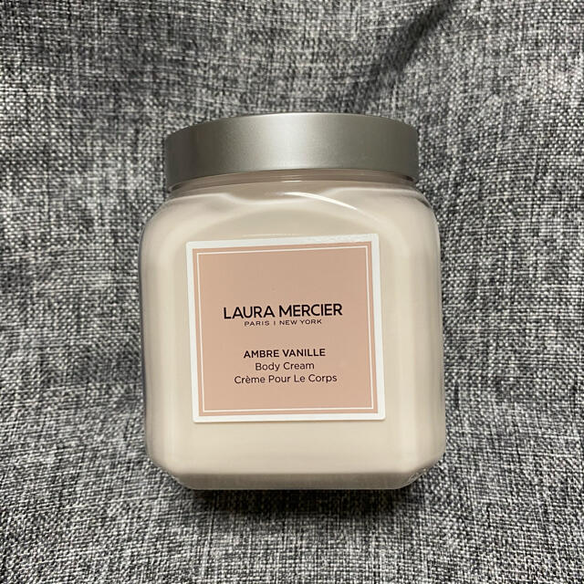 LAURA MERCIER  ボディクリーム