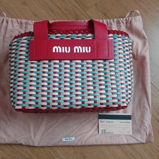 お中元 残暑見舞い 夏 ギフト 当店限定P10倍 MIUMIU カゴバッグ レッド