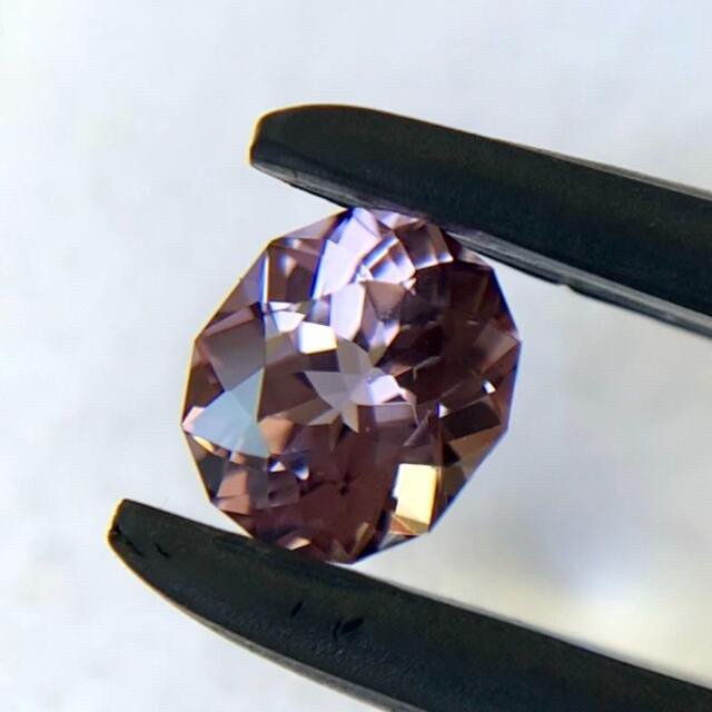 【週末半額SALE????→¥5,７００‼️】淡ニュアンススピネル0.55ct★ 1