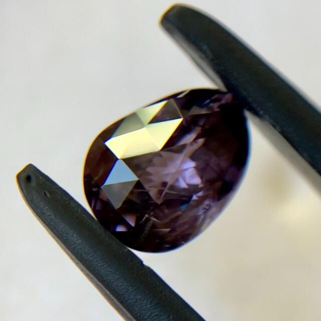 【週末半額SALE????¥15,300→¥７,６５０‼️】お豆スピネル0.88ct 1