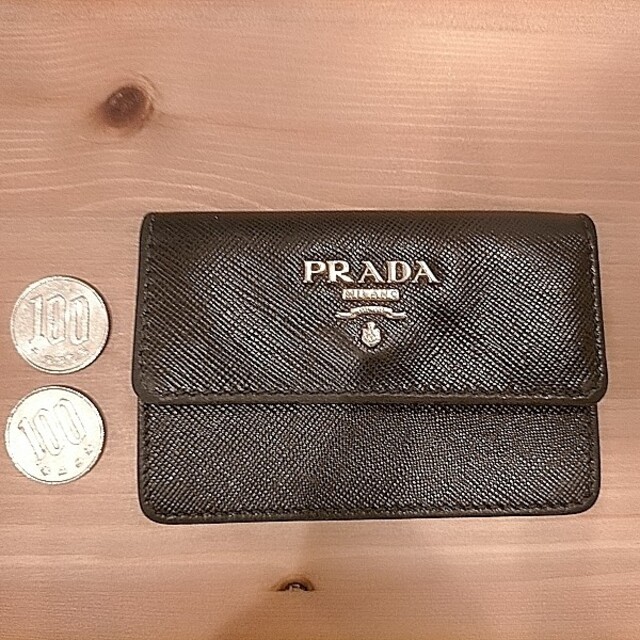 PRADA(プラダ)のPRADAカードケース レディースのファッション小物(パスケース/IDカードホルダー)の商品写真