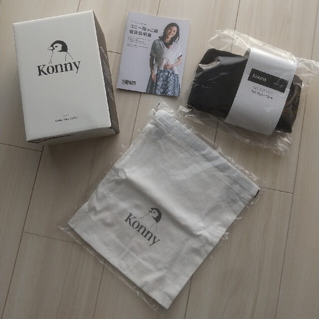 Ergobaby(エルゴベビー)のkonny 抱っこひも ブラックM キッズ/ベビー/マタニティの外出/移動用品(抱っこひも/おんぶひも)の商品写真