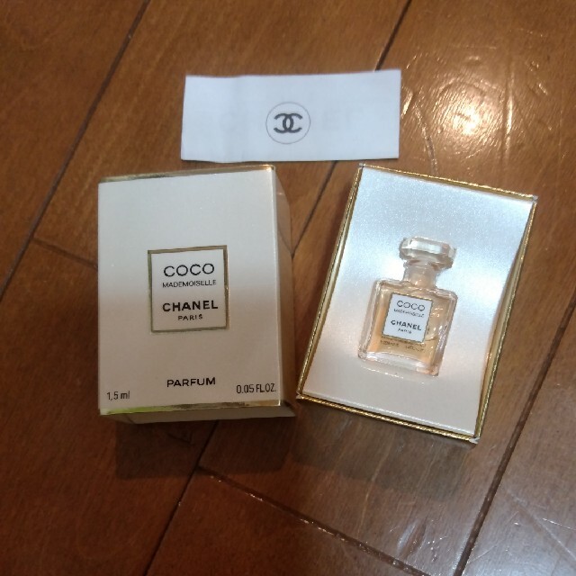 CHANEL(シャネル)のCHANEL　シャネル　ココ　マドモアゼル　サンプル　1.5ml未使用 コスメ/美容の香水(香水(女性用))の商品写真