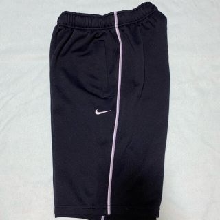 ナイキ(NIKE)のNIKE ジャージ　ハーフパンツ　レディース(ハーフパンツ)