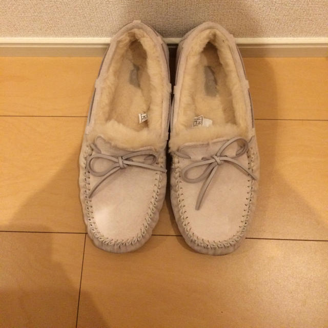 UGG(アグ)のugg レディースの靴/シューズ(スリッポン/モカシン)の商品写真