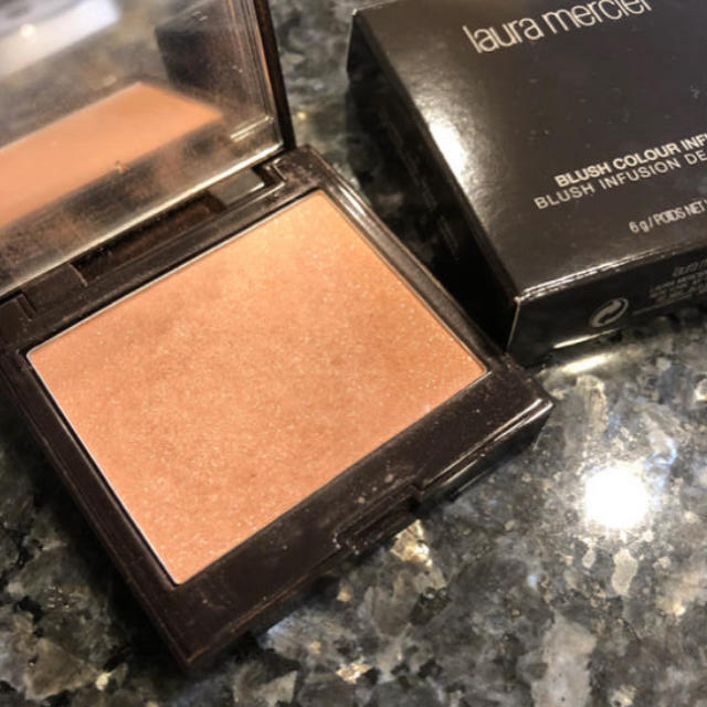 laura mercier(ローラメルシエ)のローラメルシエ チーク ブラッシュカラーインフュージョン 05 フレスコ コスメ/美容のベースメイク/化粧品(チーク)の商品写真