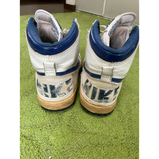 NIKE(ナイキ)のNIKE 1985年製　ビンテージ　ビッグナイキ　オリジナル　ナイキジョーダン メンズの靴/シューズ(スニーカー)の商品写真