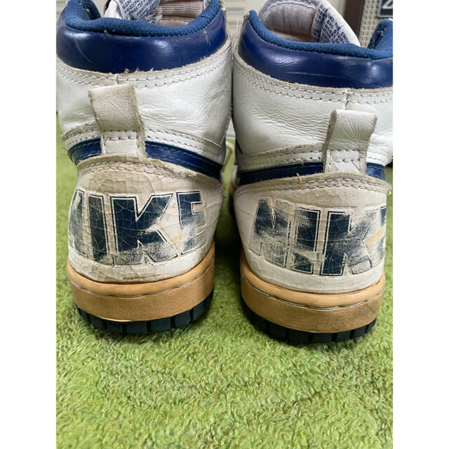 NIKE(ナイキ)のNIKE 1985年製　ビンテージ　ビッグナイキ　オリジナル　ナイキジョーダン メンズの靴/シューズ(スニーカー)の商品写真