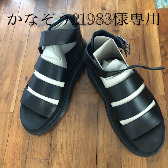 Dr.Martins フラットサンダル