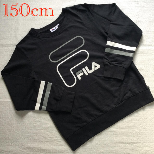 FILA(フィラ)の☆FILA☆フィラ☆150cm☆トレーナー☆トップス☆黒☆春☆女の子 キッズ/ベビー/マタニティのキッズ服女の子用(90cm~)(Tシャツ/カットソー)の商品写真