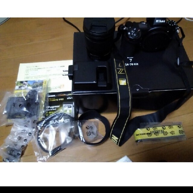 美品　Nikon　Z7 24-70 レンズキット　おまけ付き