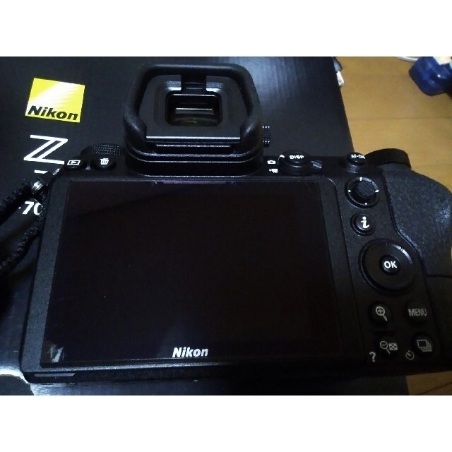 Nikon(ニコン)の美品　Nikon　Z7 24-70 レンズキット　おまけ付き スマホ/家電/カメラのカメラ(ミラーレス一眼)の商品写真