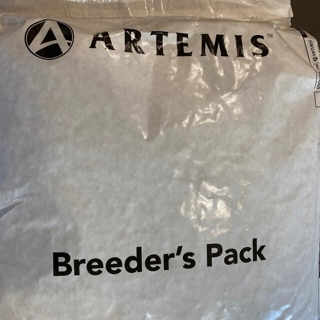 ARTEMIS(アーテミス)のアーテミス　アガリクス中粒18kg その他のペット用品(ペットフード)の商品写真