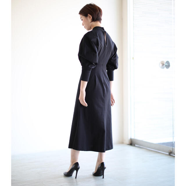 mame(マメ)の2021ss mame kurogouchi  cotton dress  レディースのワンピース(ロングワンピース/マキシワンピース)の商品写真