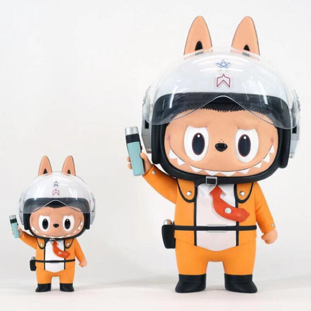 【新品】限定 科学特捜隊×Labubu 200% ユニオンクリエイティブ エンタメ/ホビーのおもちゃ/ぬいぐるみ(キャラクターグッズ)の商品写真