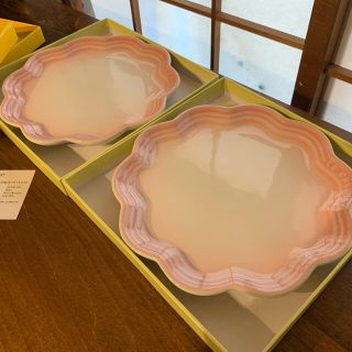 ルクルーゼ フリル 食器の通販 100点以上 | LE CREUSETのインテリア