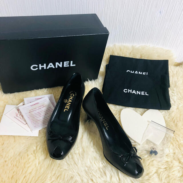 CHANEL(シャネル)の専用です‼️美品 CHANEL シャネル  パンプス　ハイヒール　サイズ34⭐️ レディースの靴/シューズ(ハイヒール/パンプス)の商品写真