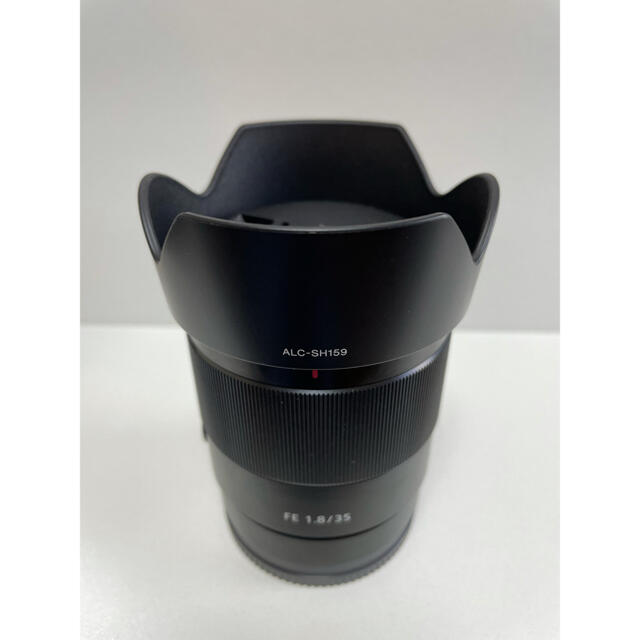 SONY(ソニー)の【daさま専用】SONY FE 35mm F1.8 SEL35F18F スマホ/家電/カメラのカメラ(レンズ(単焦点))の商品写真