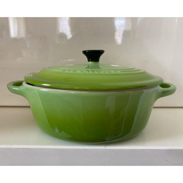 LE CREUSET(ルクルーゼ)のル・クルーゼ　ミニオーバルココット インテリア/住まい/日用品のキッチン/食器(食器)の商品写真