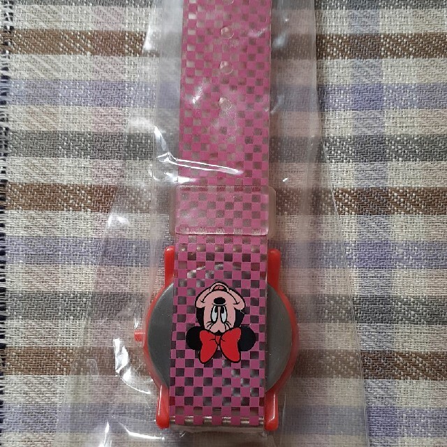 MINNIE MOUSE 腕時計　3本 エンタメ/ホビーのおもちゃ/ぬいぐるみ(キャラクターグッズ)の商品写真