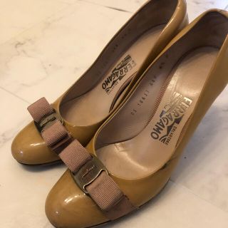 サルヴァトーレフェラガモ(Salvatore Ferragamo)のフェラガモ♡本物♡お安くしてます(ハイヒール/パンプス)