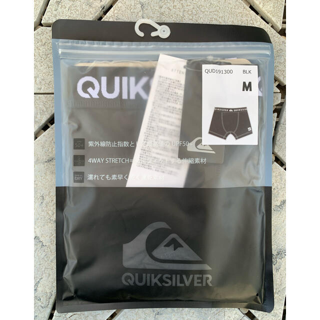 QUIKSILVER(クイックシルバー)の新品 クイックシルバー サーフインナー Mサイズ 水着インナー 送料無料 メンズの水着/浴衣(水着)の商品写真