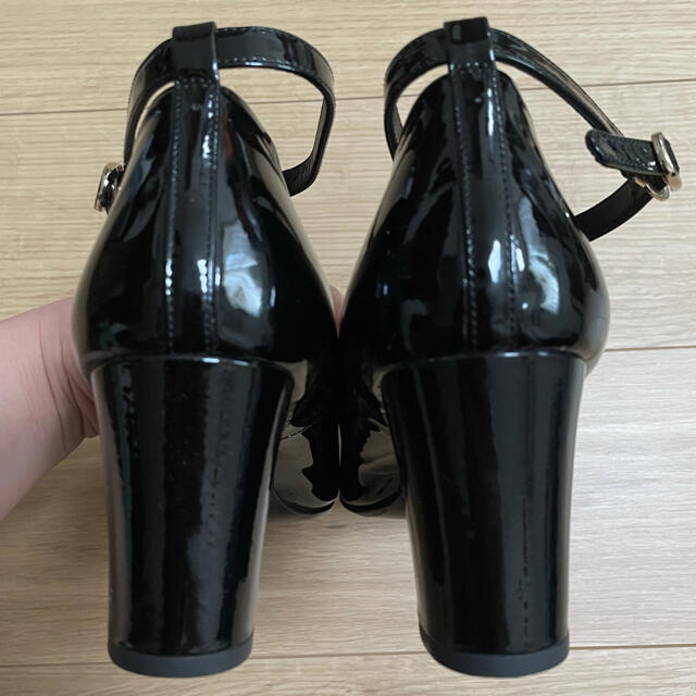 TSUMORI CHISATO(ツモリチサト)のTSUMORI CHISATO ストラップパンプス　25.5cm レディースの靴/シューズ(ハイヒール/パンプス)の商品写真