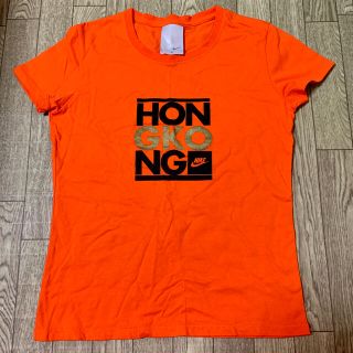 ナイキ(NIKE)の【新品未使用】ナイキ NIKE HONG KONG Tシャツ　オレンジ　S(Tシャツ(半袖/袖なし))