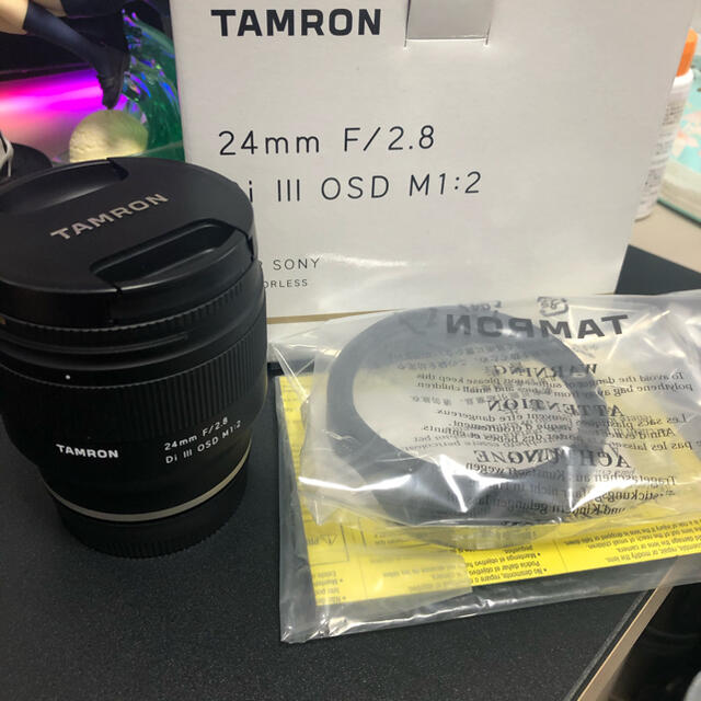 タムロンTAMRON 24mm F2.8 Di III OSD M1:2