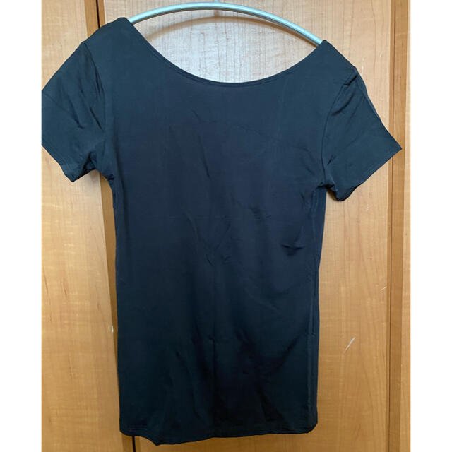 UNIQLO(ユニクロ)の【新品・未使用品】ユニクロ エアリズム Tシャツ レディースのトップス(Tシャツ(半袖/袖なし))の商品写真