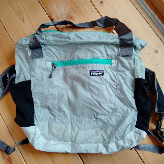 patagonia(パタゴニア)のパタゴニア　リュック　LWT Tote グレイ レディースのバッグ(リュック/バックパック)の商品写真