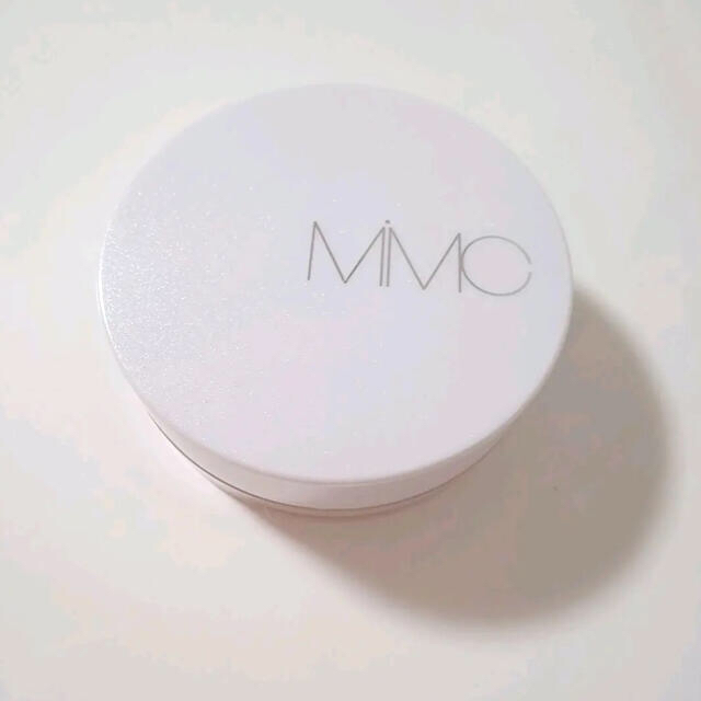 MiMC(エムアイエムシー)のmimc エムアイエムシー　美白ルースパウダー　クリアピンク　UV コスメ/美容のベースメイク/化粧品(フェイスパウダー)の商品写真