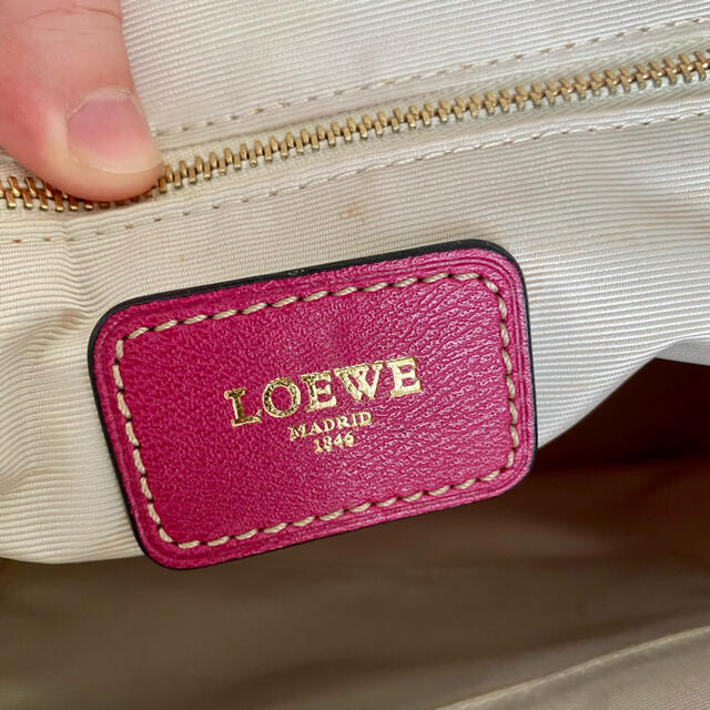 LOEWE(ロエベ)の【珍しいカラー】LOEWE ロエベ トートバッグ レディースのバッグ(トートバッグ)の商品写真