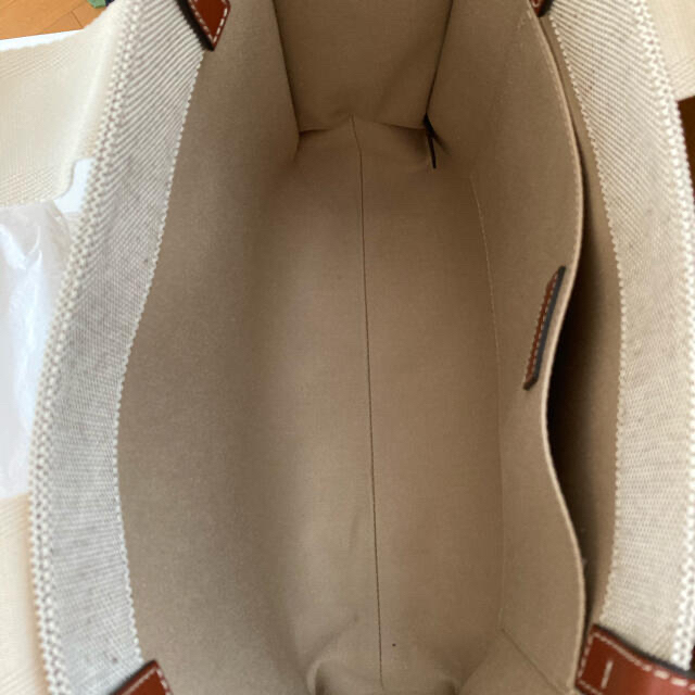 公式オンライン購入　クロエ　ウッディ　トートバッグ　ミディアム レディースのバッグ(トートバッグ)の商品写真