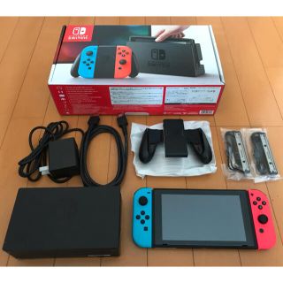 Nintendo Switch Joy-Con (L) ネオンブルー/ (R) (家庭用ゲーム機本体)