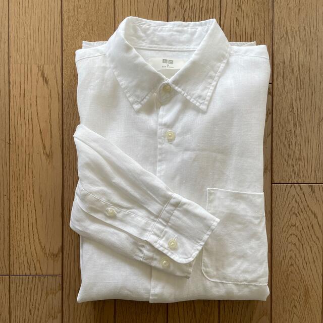 UNIQLO(ユニクロ)のユニクロ　リネンシャツ（白）　長袖　メンズMサイズ メンズのトップス(シャツ)の商品写真