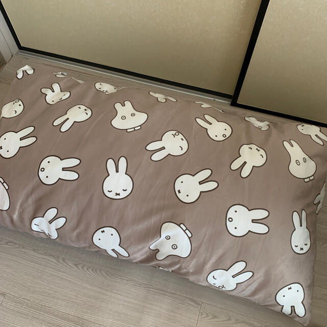 Avail ミッフィー 長座布団 クッション Miffy しまむら アベイルの通販 By Emu アベイルならラクマ