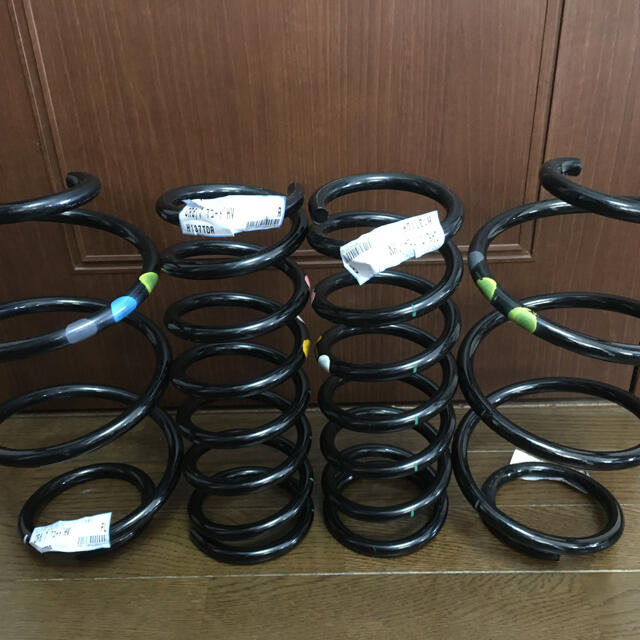 ホンダ アコードハイブリッド用スプリング