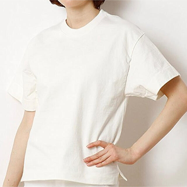 AURALEE スタンドアップTシャツ オフホワイト サイズ:0のサムネイル