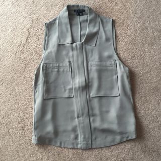 セオリー(theory)の【新品】theory シルク100% シフォンカーキカットソー　S/P(カットソー(半袖/袖なし))