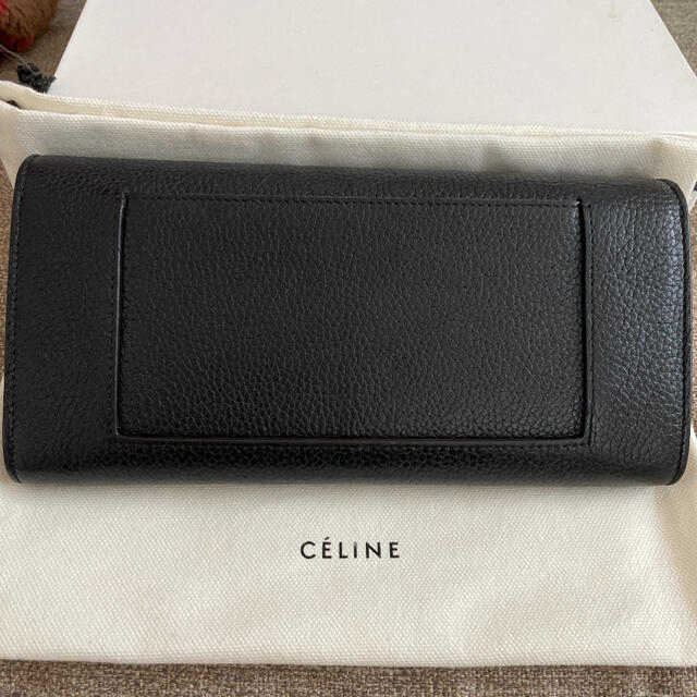 celine(セリーヌ)の最終値下げ！セリーヌ　長財布　バイカラー　ブラック　イエロー レディースのファッション小物(財布)の商品写真